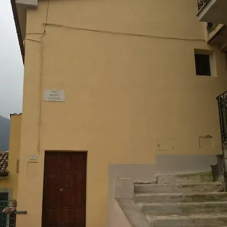 Casa Indipendente Appartement Rivodutri